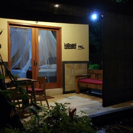 Alam Mimpi Bali Hotel Tejakula Bagian luar foto