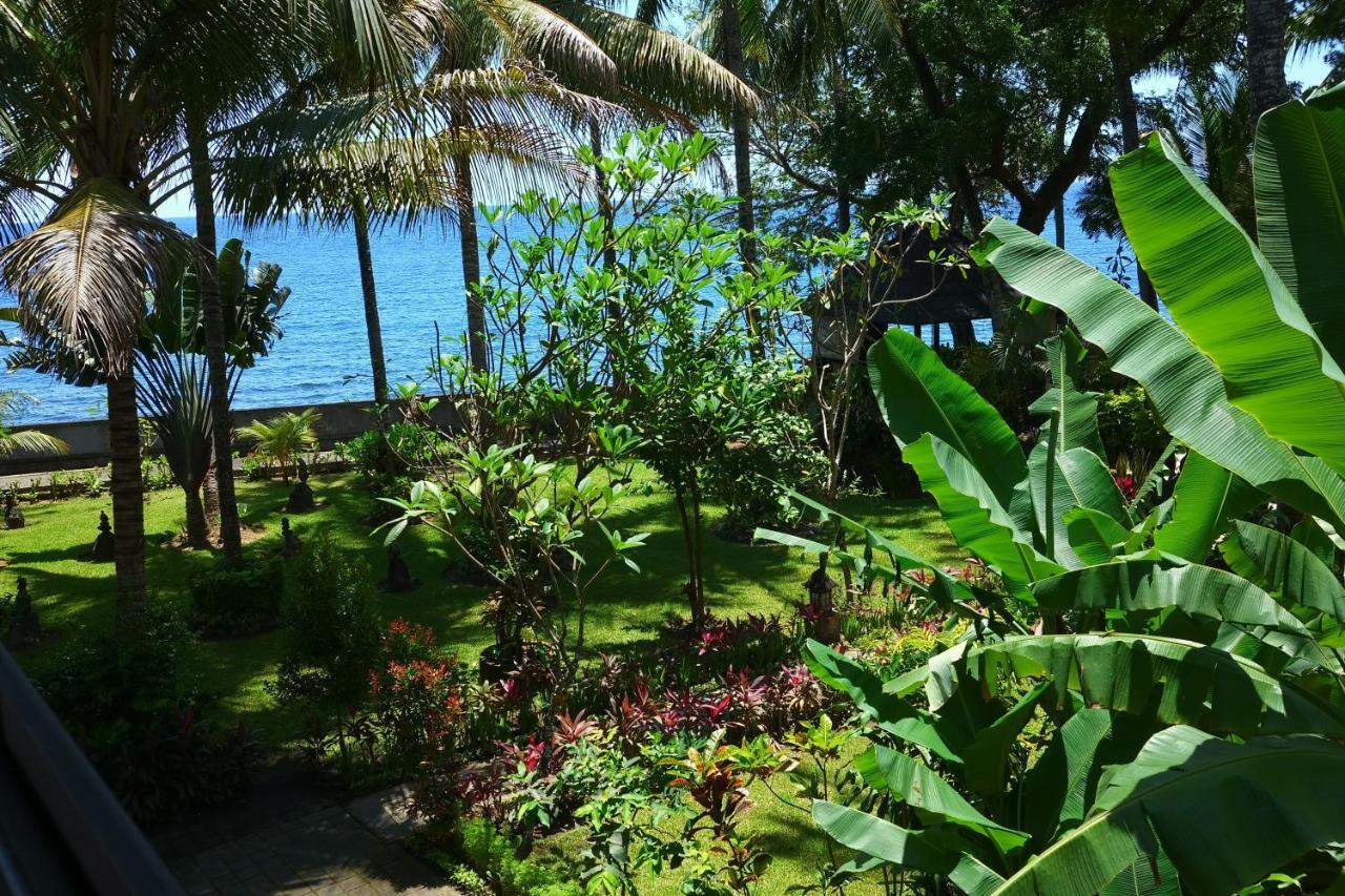Alam Mimpi Bali Hotel Tejakula Bagian luar foto