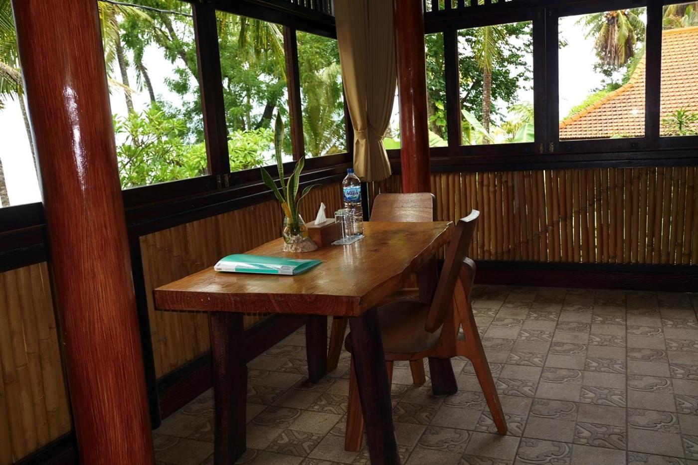Alam Mimpi Bali Hotel Tejakula Bagian luar foto