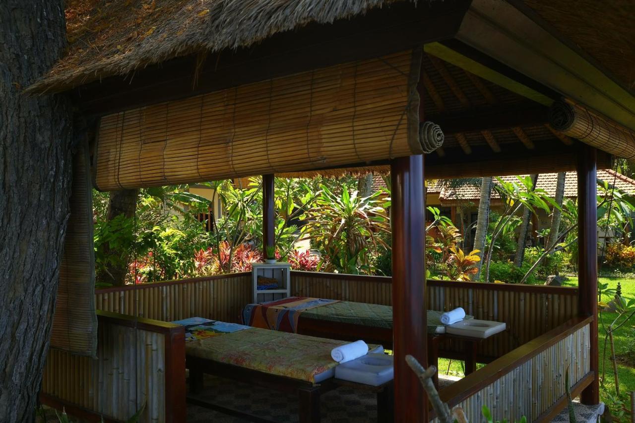 Alam Mimpi Bali Hotel Tejakula Bagian luar foto